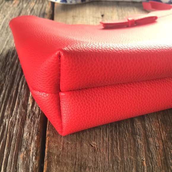 Canvas Stripe and Red Scalloped Make-Up Bags - Picture 8 of 13